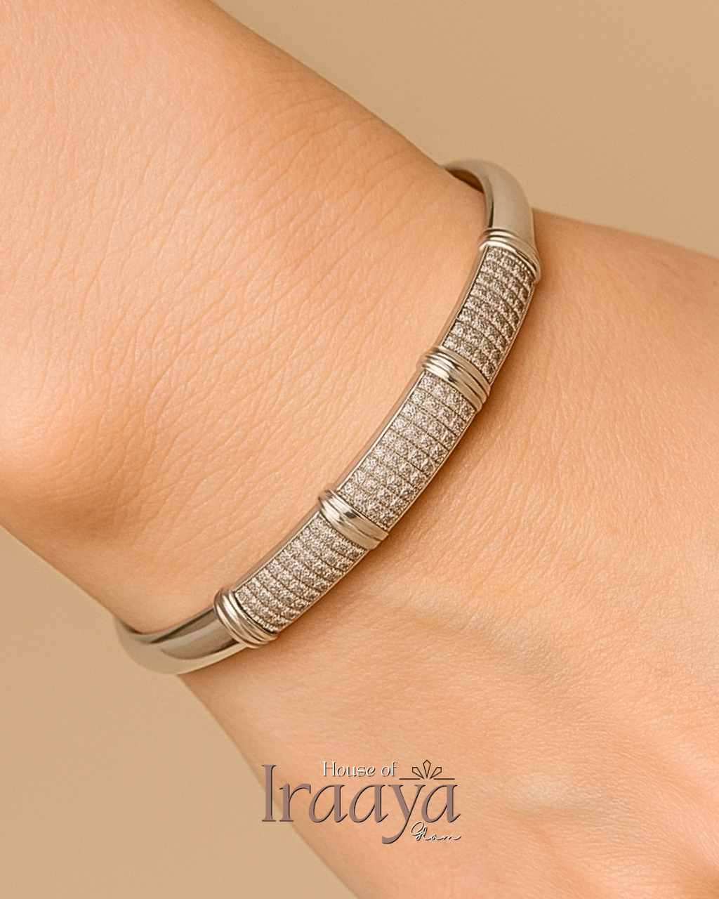 Silver Pavé Panel Classic Kada