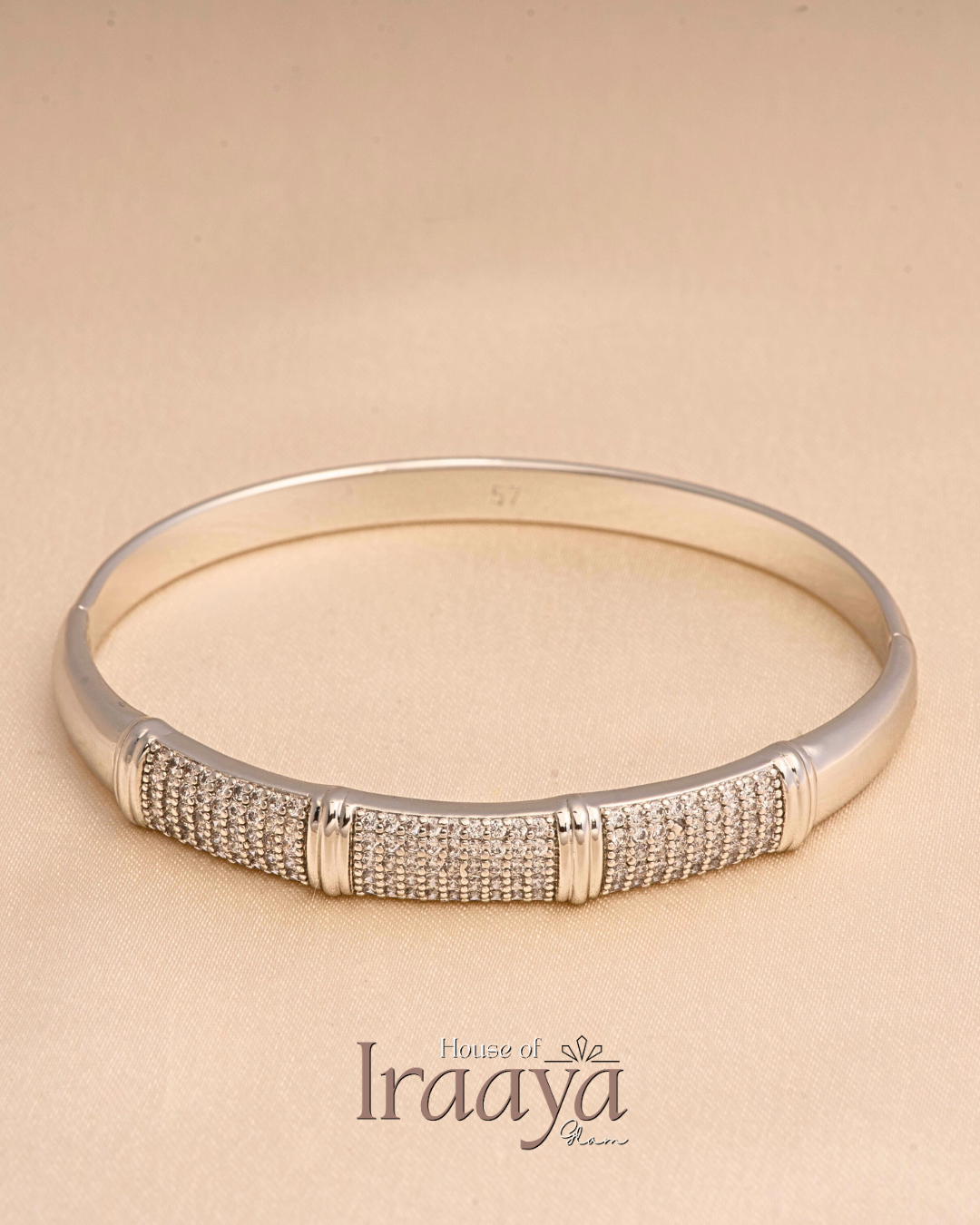 Silver Pavé Panel Classic Kada