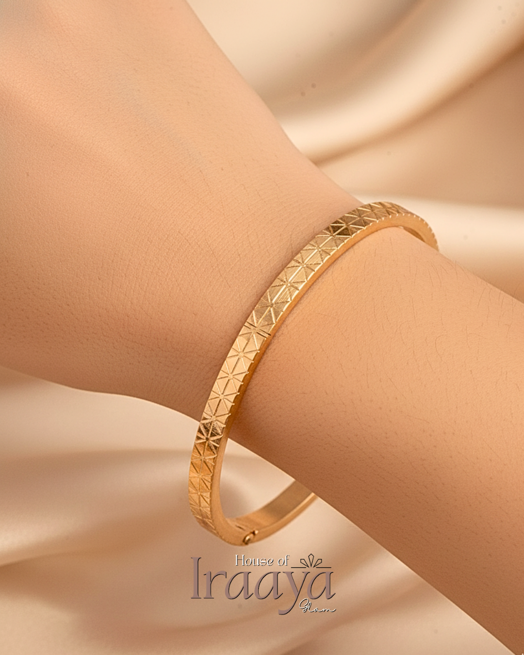 Textured Gold Geometric Cuff Kada