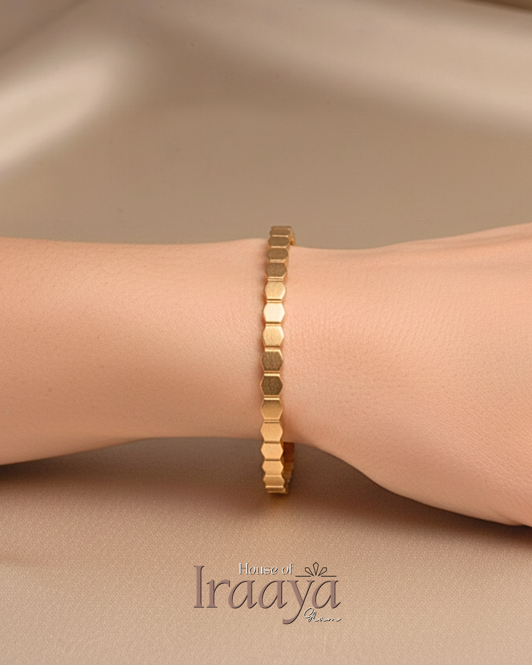 Hexa Link Gold Kada
