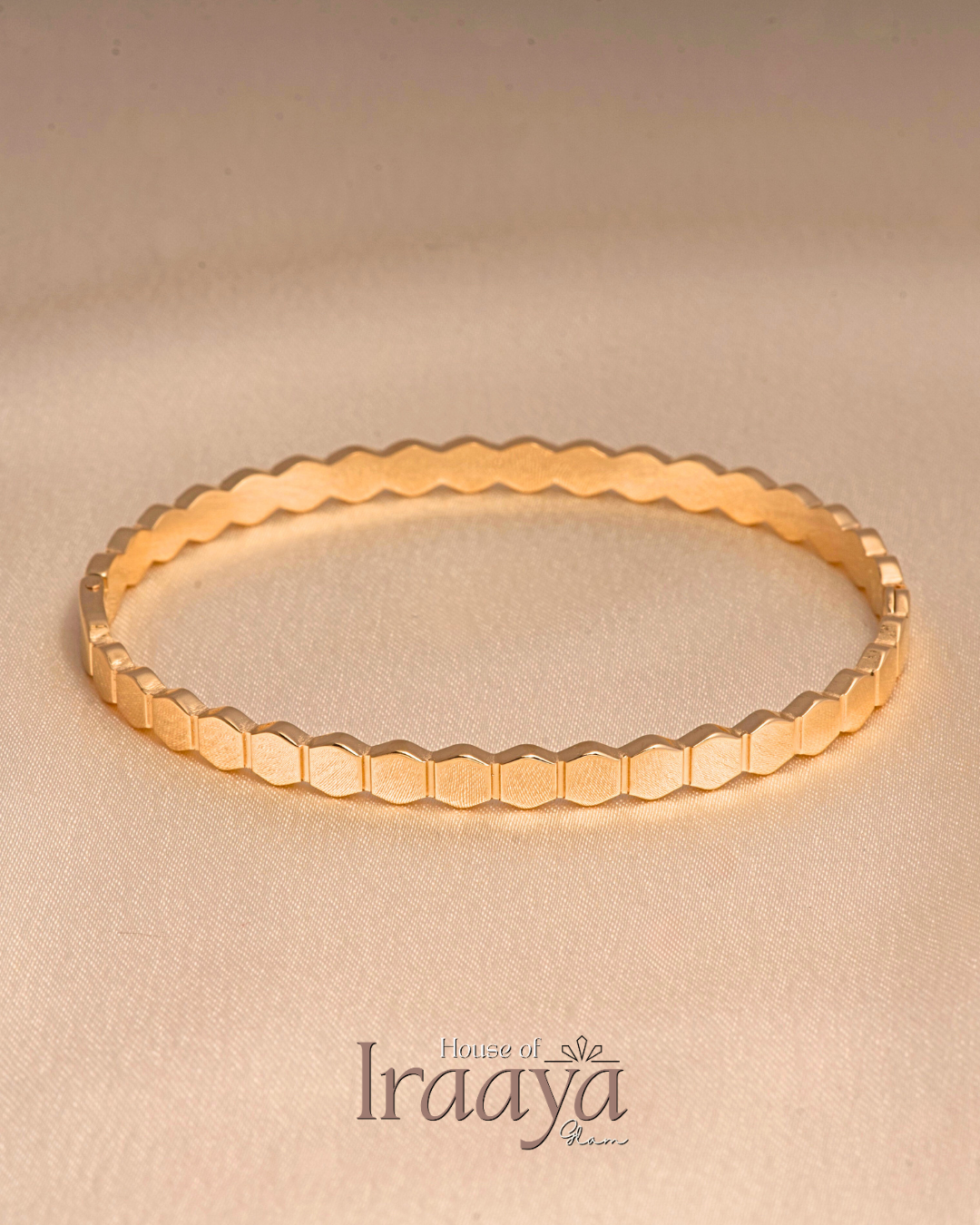 Hexa Link Gold Kada