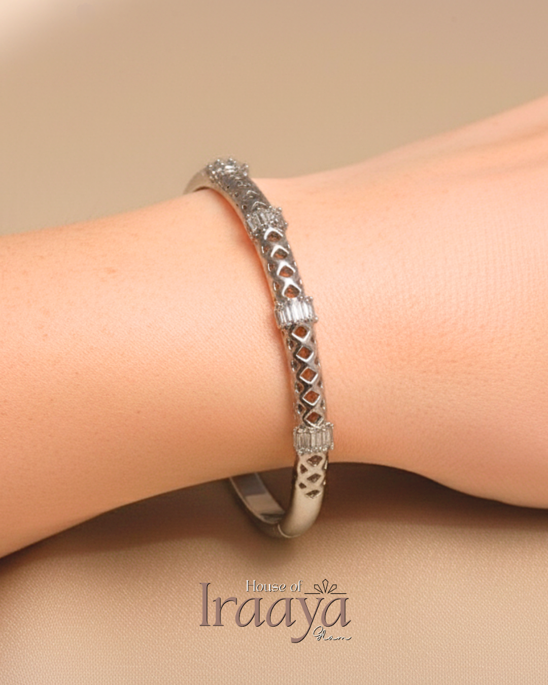 Diamond Studded Lattice Silver Kada