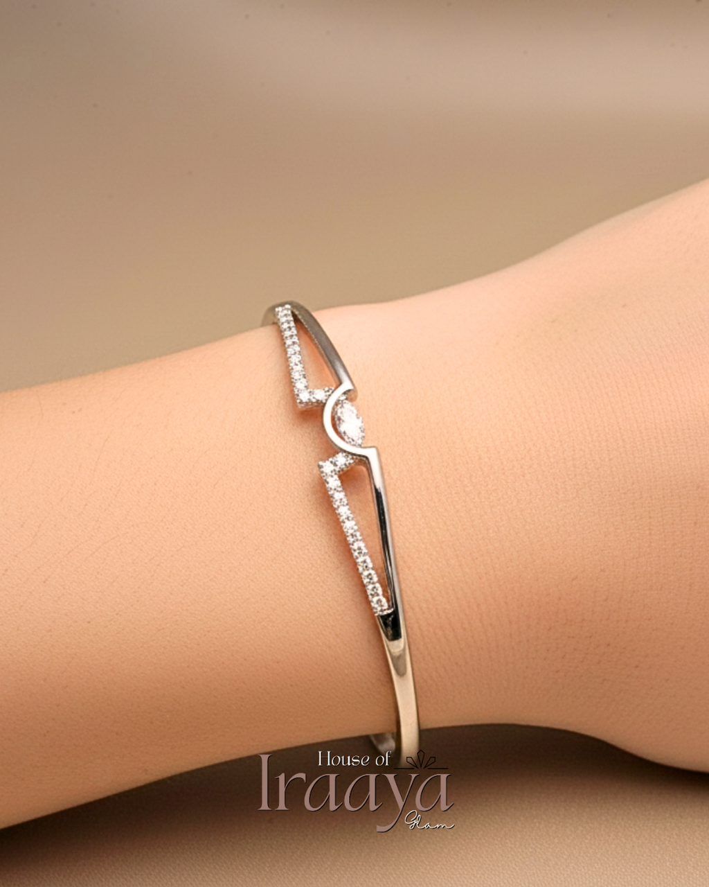 Elegant Curve Diamond Kada