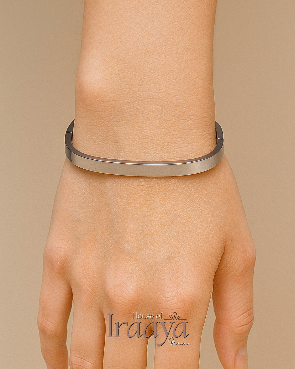 Minimal Luxe Silver Kada