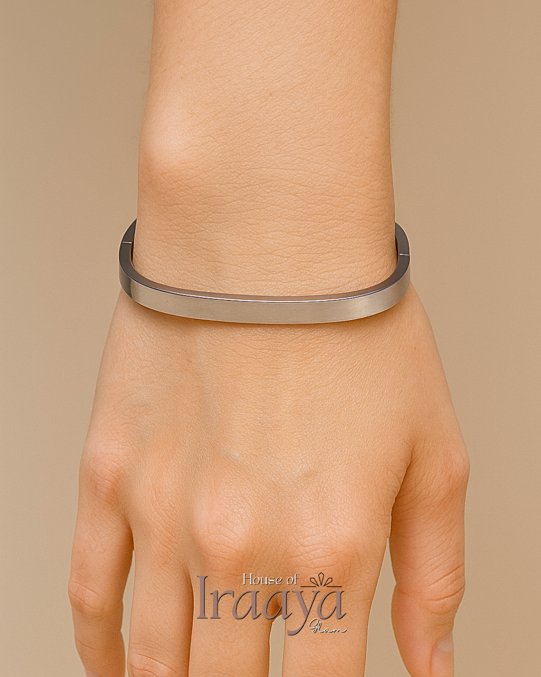 Minimal Luxe Silver Kada