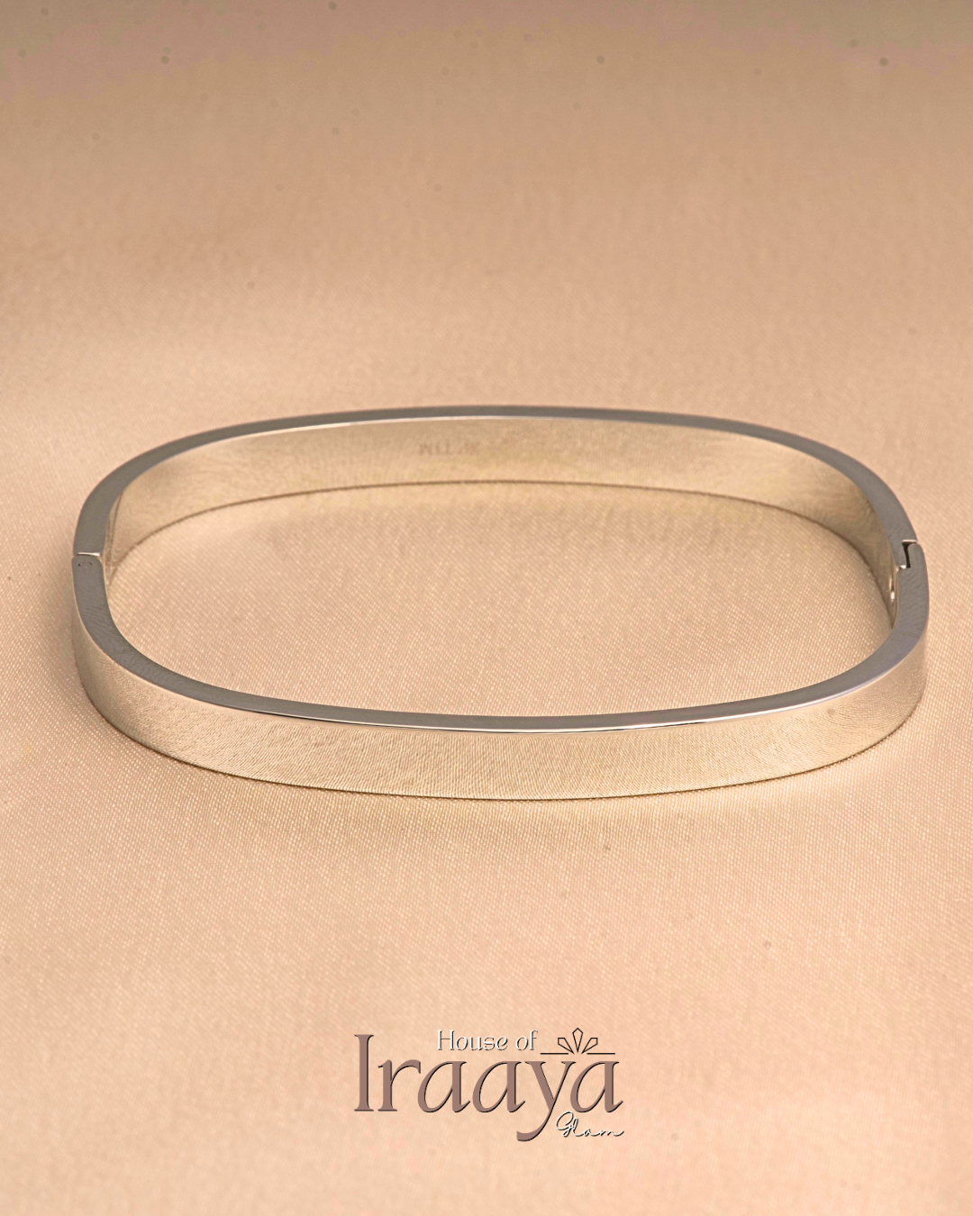 Minimal Luxe Silver Kada