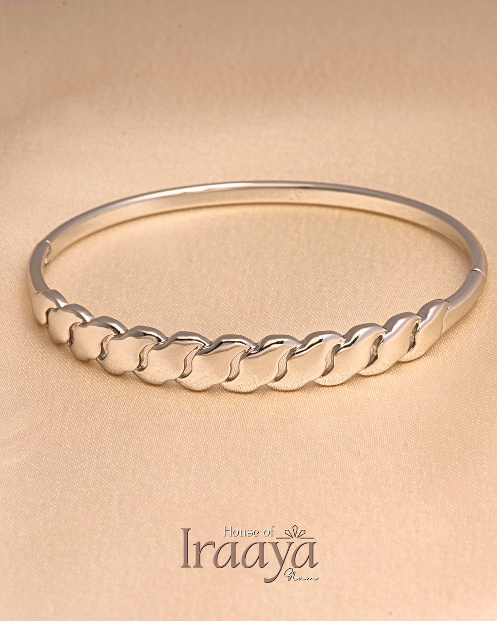 Sculpted Wave Silver Kada