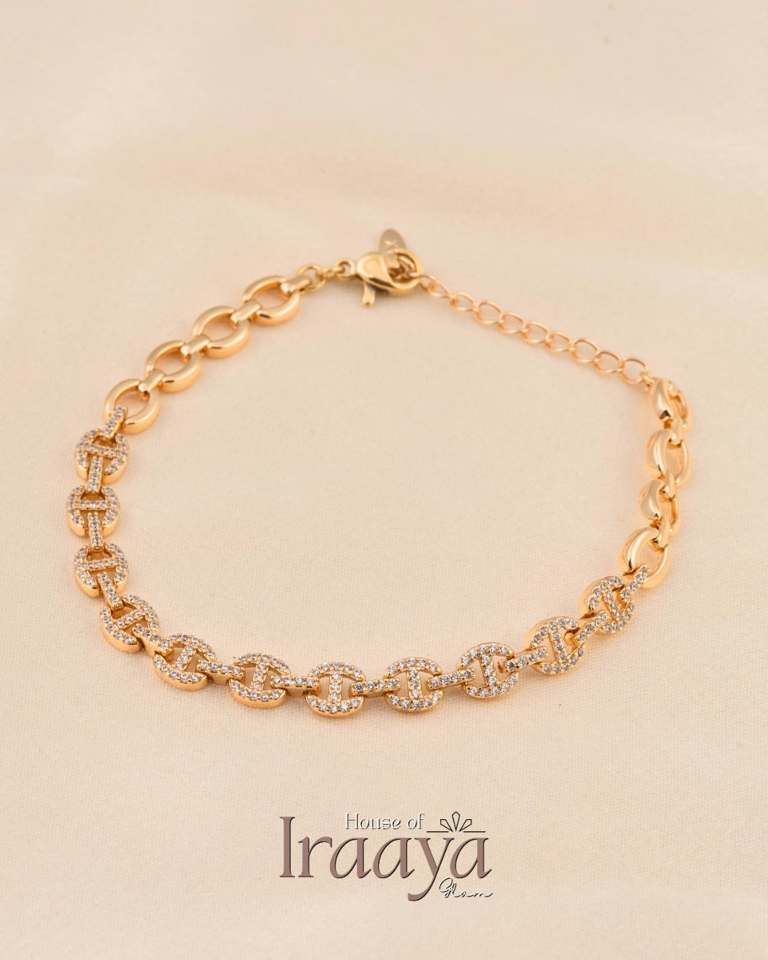 Gold Toned Interlinked Design Bracelet With stones