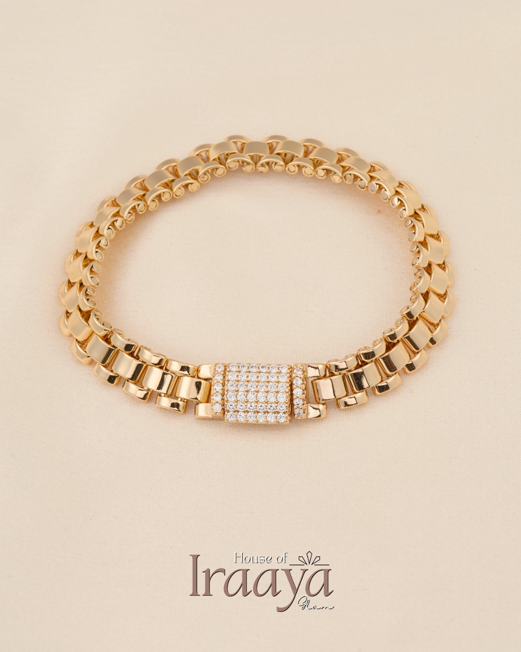 Regal Gold Pavé Link Bracelet