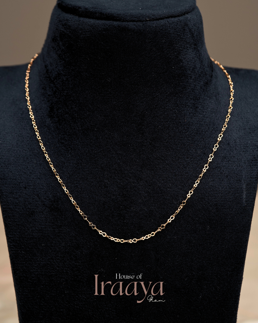 Minimal Gold Plated Fine Interlinked Loop Chain