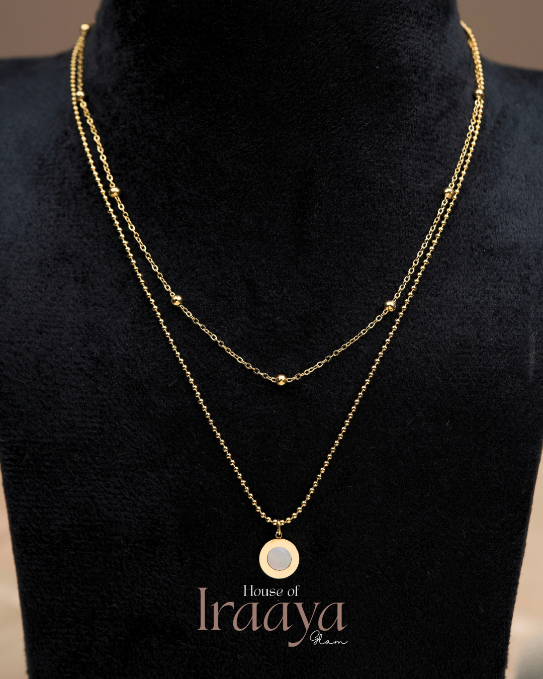 Dual-layer chain with bead accents With Rounded Pearl Pendant