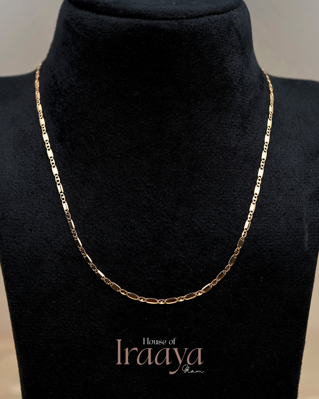 Gold Plated Classic Rectangular Link With a Smooth Shine Chain
