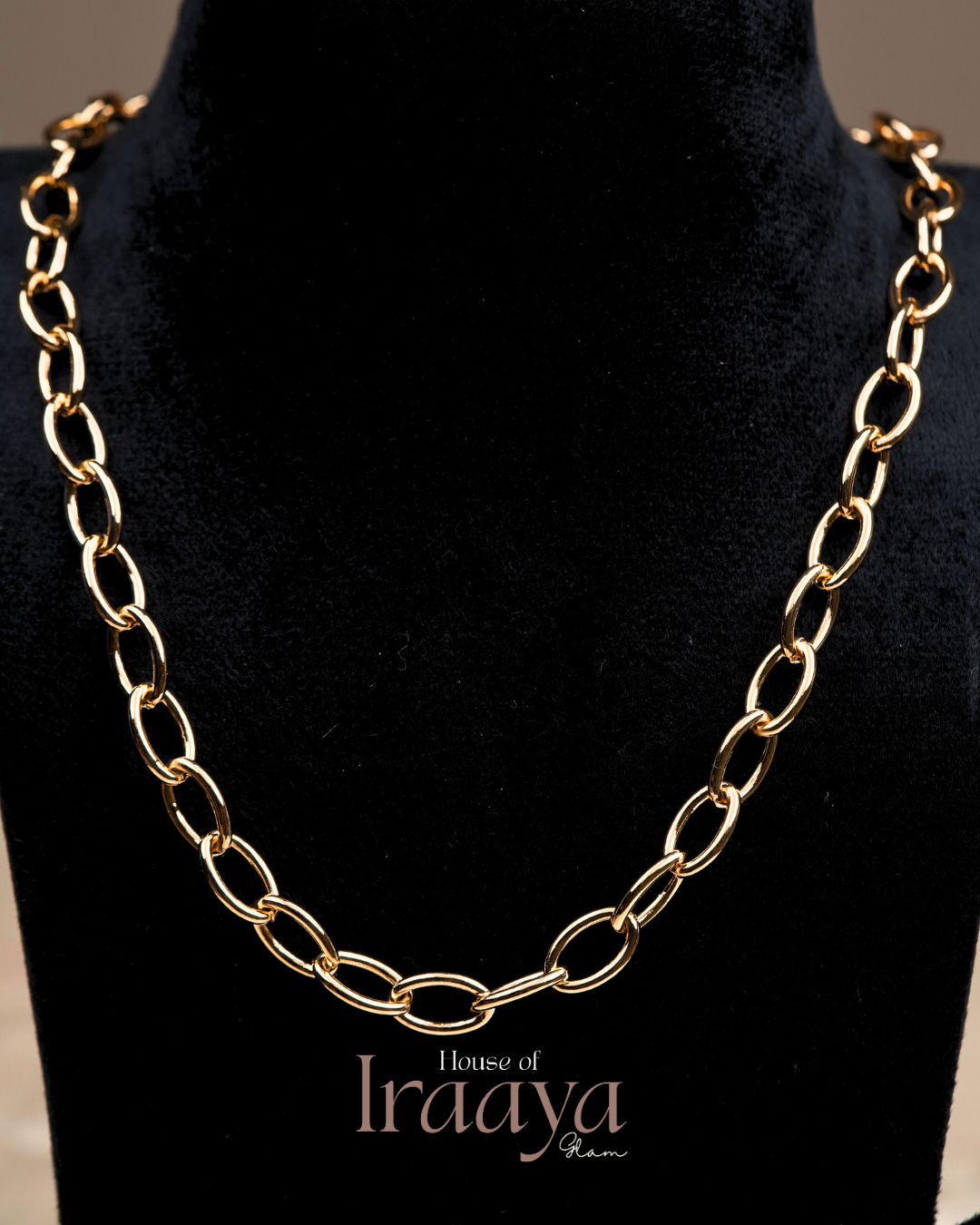 Gold  Oversized Bold interlocking oval link Chain