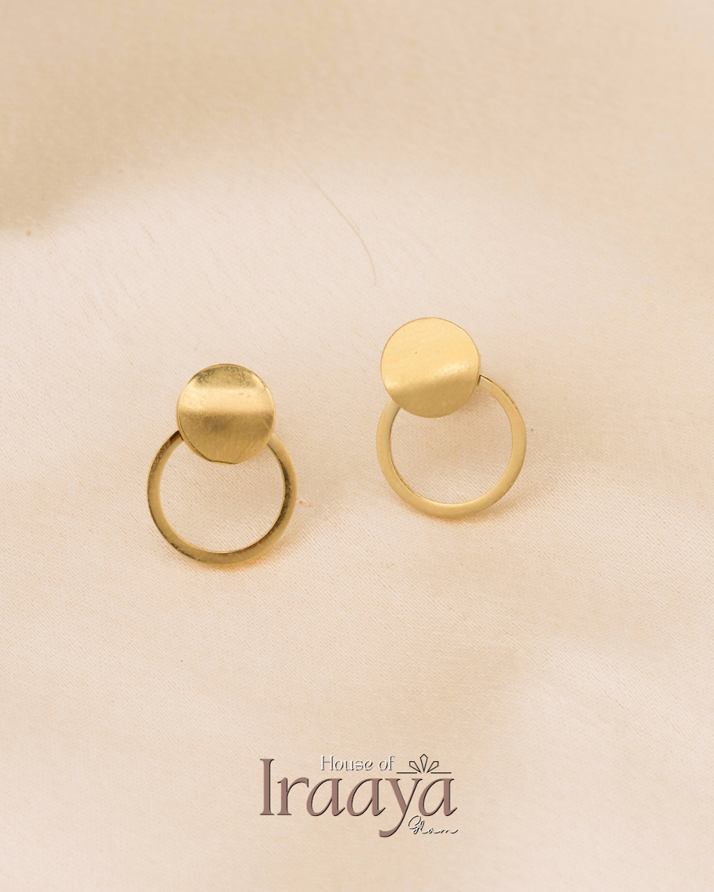 Minimalist Gold-Plated Circle Stud Earrings